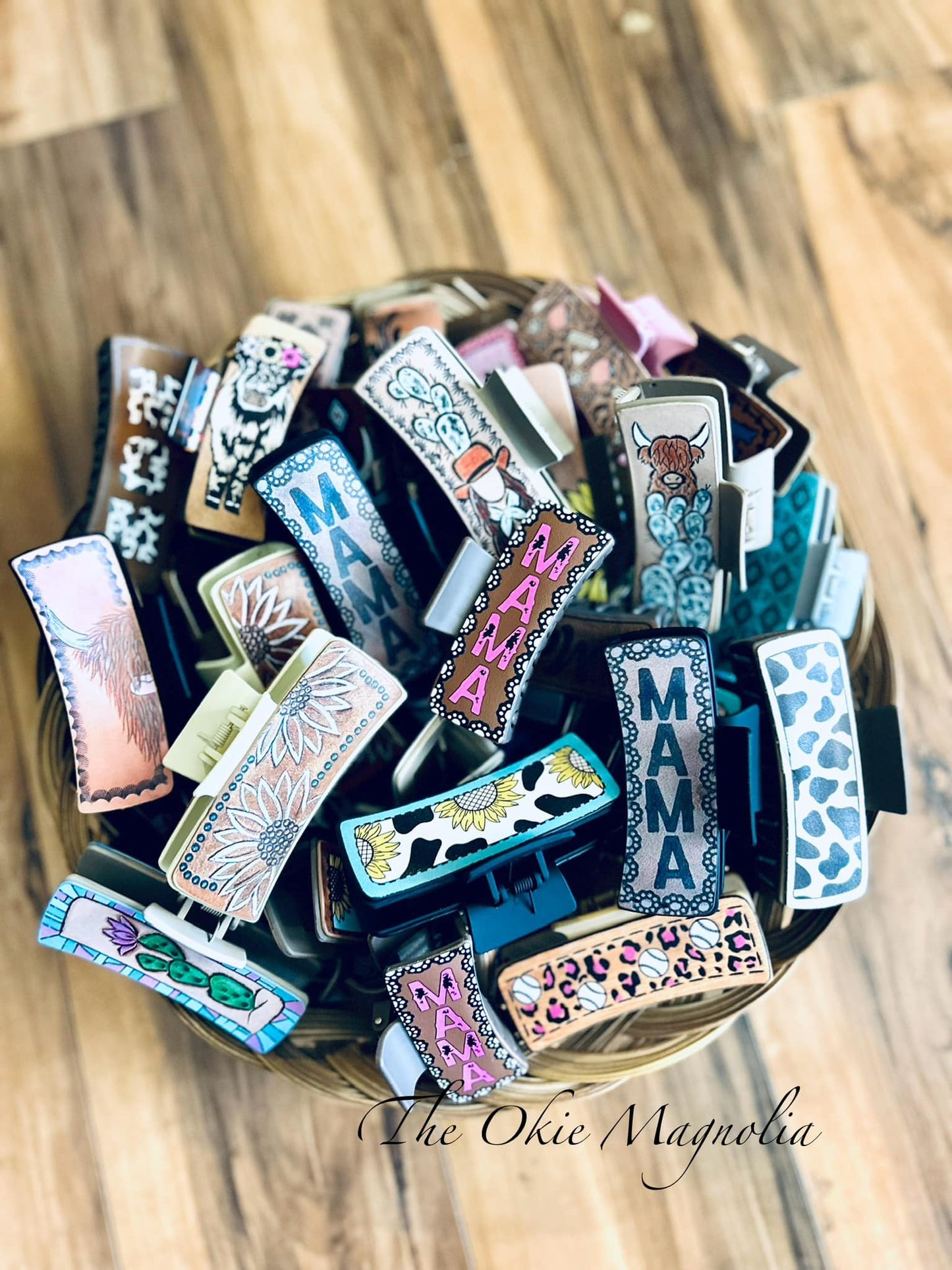 MYSTERY Faux Leather Hair Clip