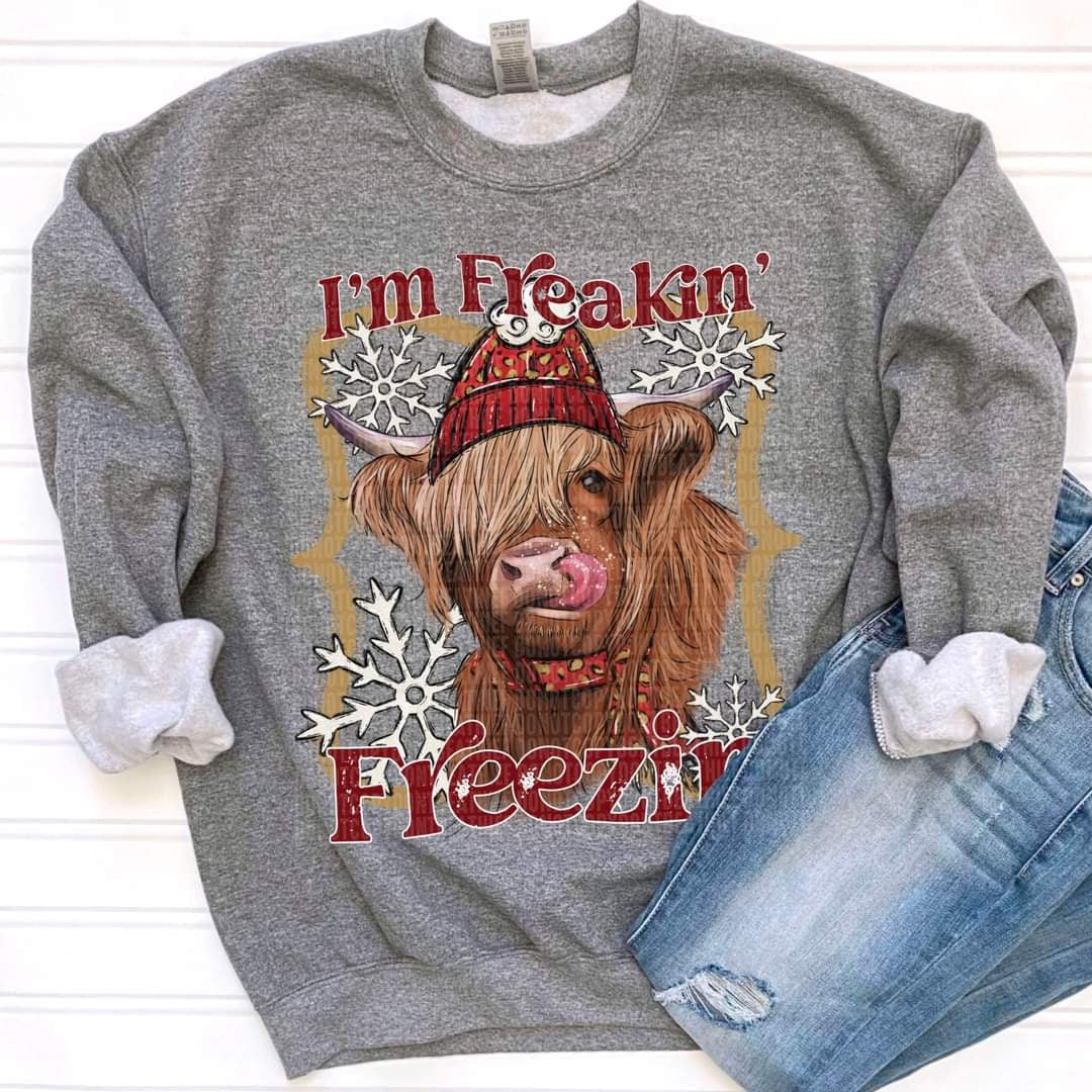 I'm Freaking Freezin' with Cow Custom T-shirt